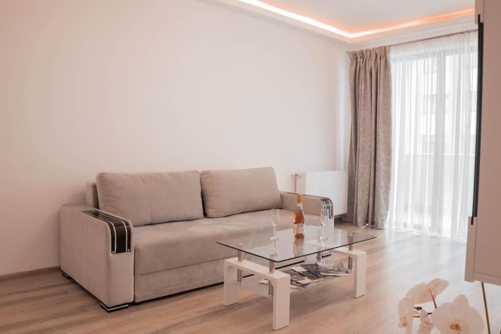 Apartament Zona Coresi Mall Brasov Exterior photo