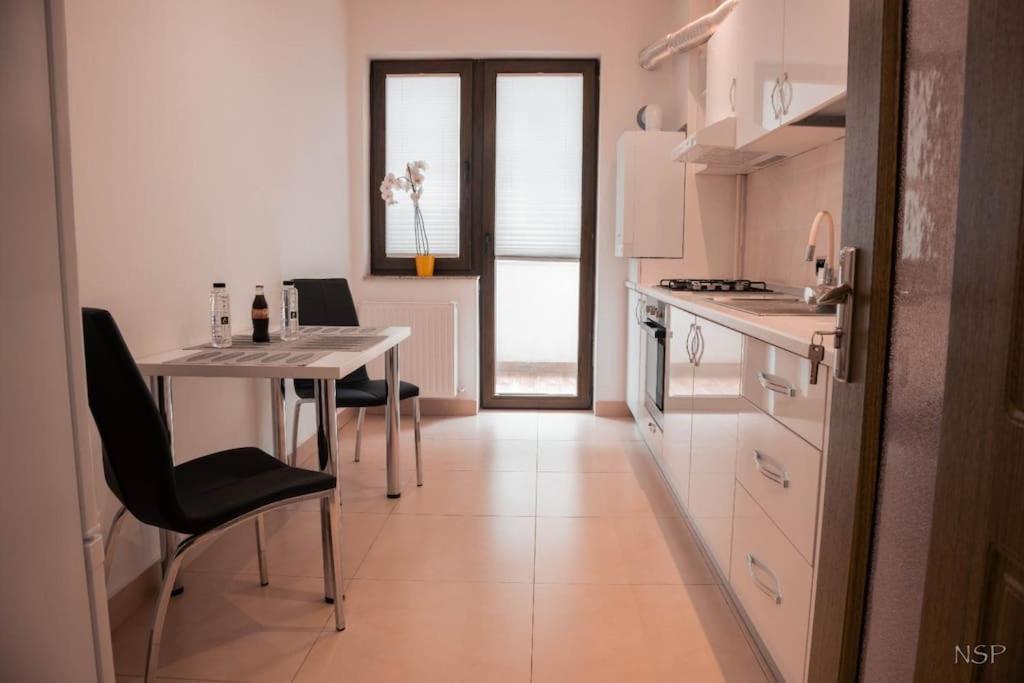 Apartament Zona Coresi Mall Brasov Exterior photo